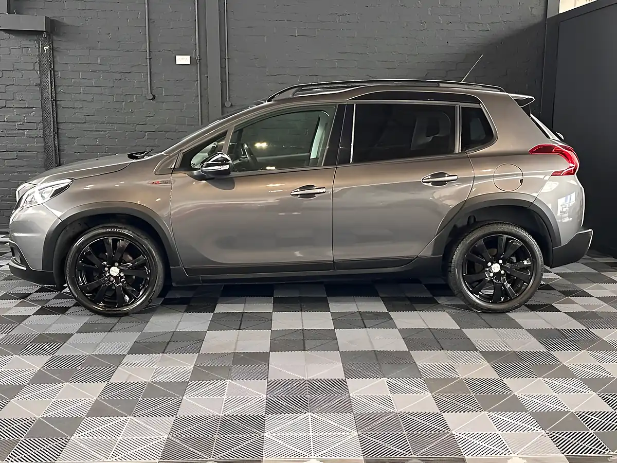 Used 2019 Peugeot 2008 GT Line Metallic Grey - Interior and Exterior details 6