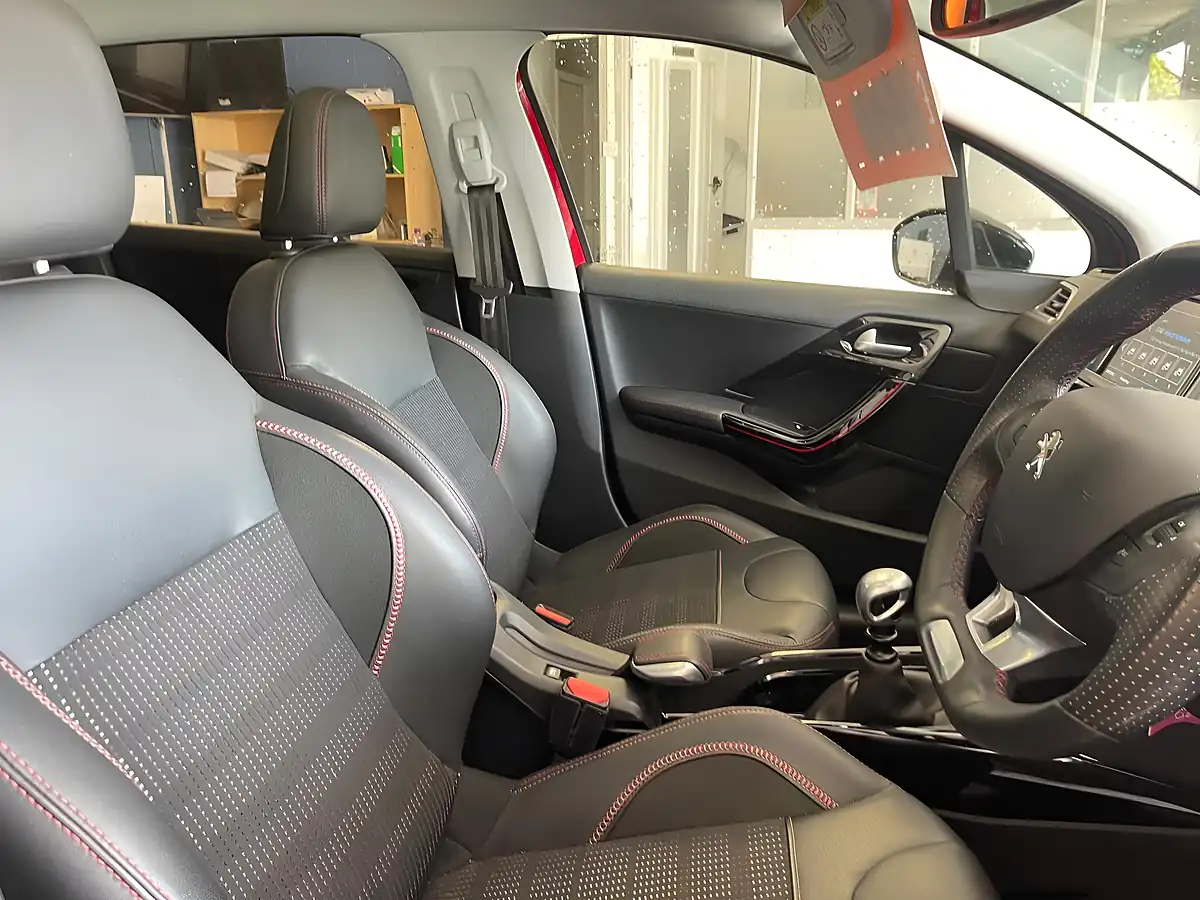 Used 2019 Peugeot 2008 GT Line Red - Interior and Exterior details 11