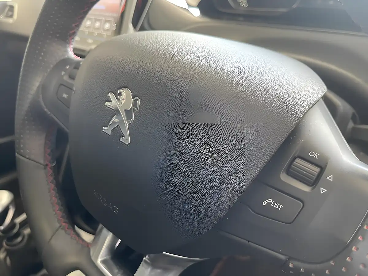 Used 2019 Peugeot 2008 GT Line Red - Interior and Exterior details 16