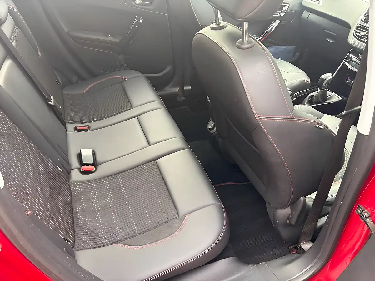 Used 2019 Peugeot 2008 GT Line Red - Interior and Exterior details 10