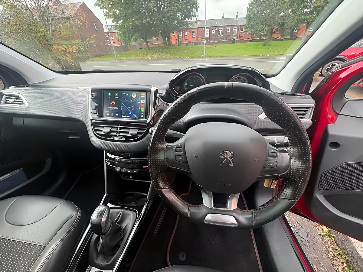 Used 2019 Peugeot 2008 GT Line Red - Interior and Exterior details 17