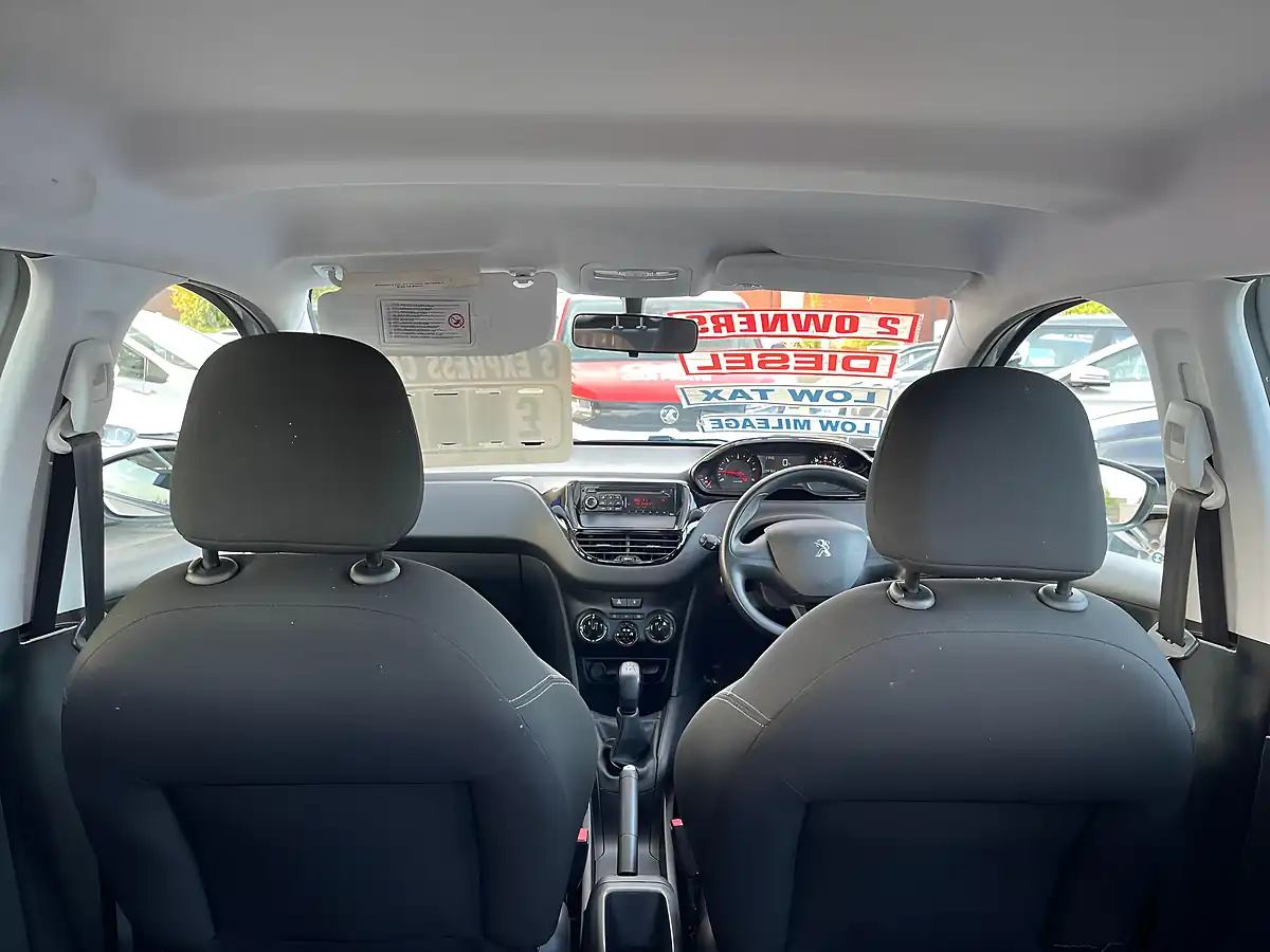 Used 2019 Peugeot 208 Access+ Silver - Interior and Exterior details 20