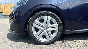 Used 2019 Peugeot 208 Active Blue - Interior and Exterior details 19