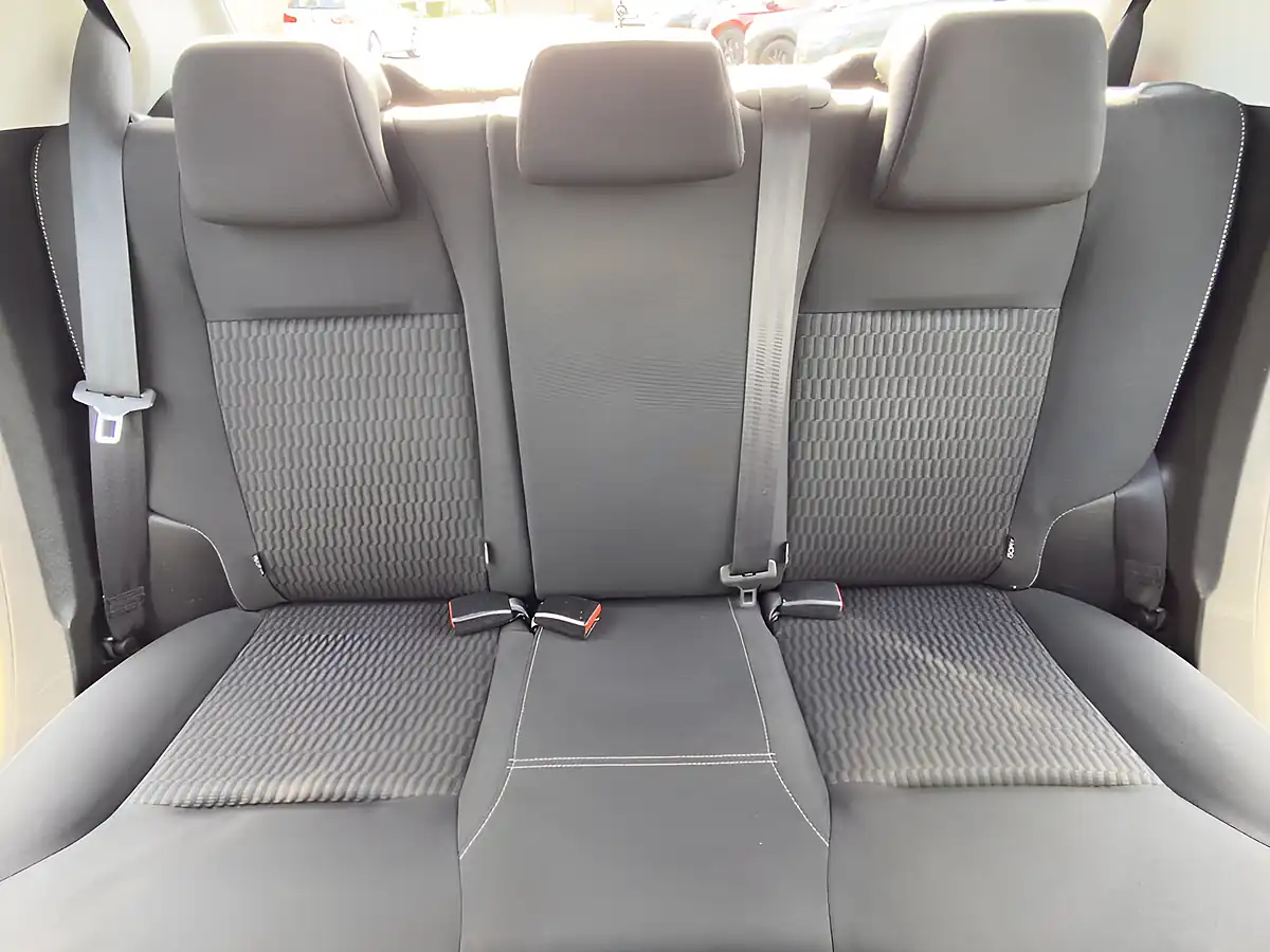 Used 2019 Peugeot 208 Active Grey - Interior and Exterior details 17