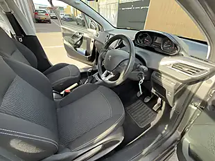 Used 2019 Peugeot 208 Active Grey - Interior and Exterior details 20