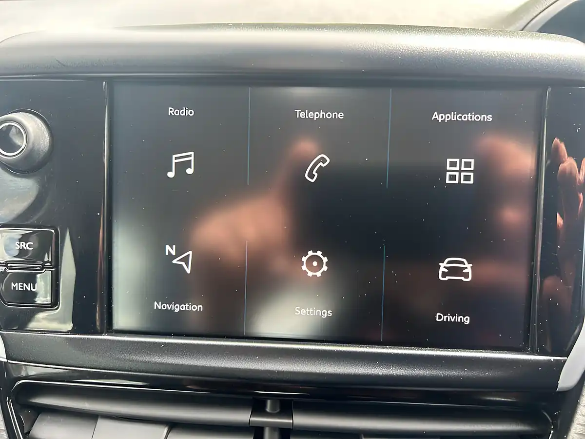 Used 2019 Peugeot 208 Active Red - Interior and Exterior details 7