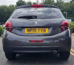 Used 2019 Peugeot 208 GT Line Grey - Interior and Exterior details 8