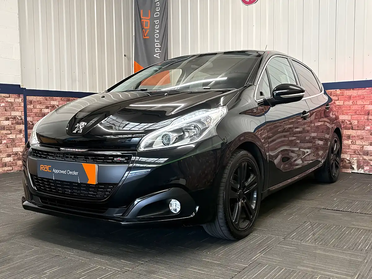 Used 2019 Peugeot 208 GT Line Nera Black - Interior and Exterior details 13