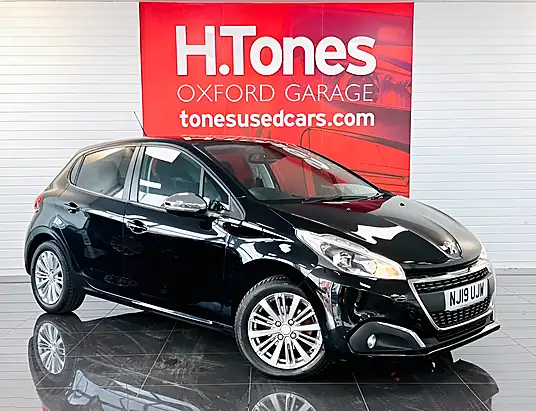 2019 Peugeot 208 Signature 1.2 PureTech