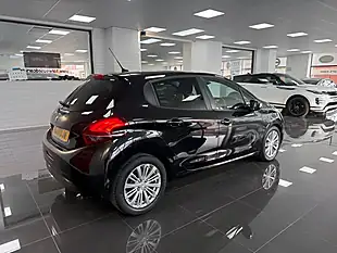 Used 2019 Peugeot 208 Signature Black - Interior and Exterior details 2