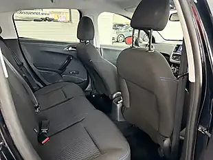 Used 2019 Peugeot 208 Signature Black - Interior and Exterior details 4