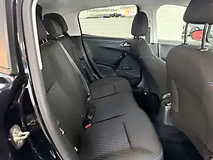 Used 2019 Peugeot 208 Signature Black - Interior and Exterior details 5