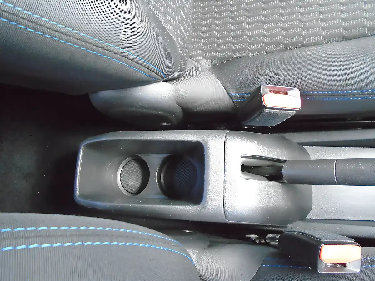 Used 2019 Peugeot 208 Signature Grey - Interior and Exterior details 16