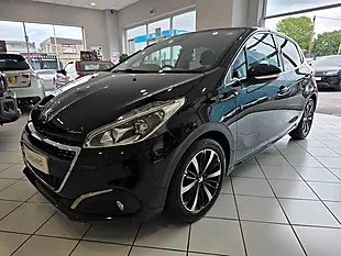 Used 2019 Peugeot 208 Tech Edition Black - Interior and Exterior details 3