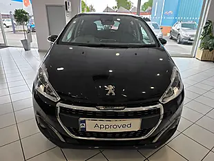 Used 2019 Peugeot 208 Tech Edition Black - Interior and Exterior details 9