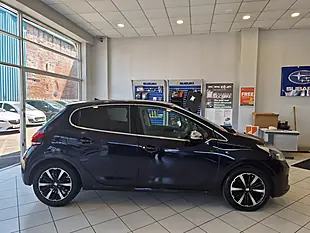 Used 2019 Peugeot 208 Tech Edition Blue - Interior and Exterior details 6
