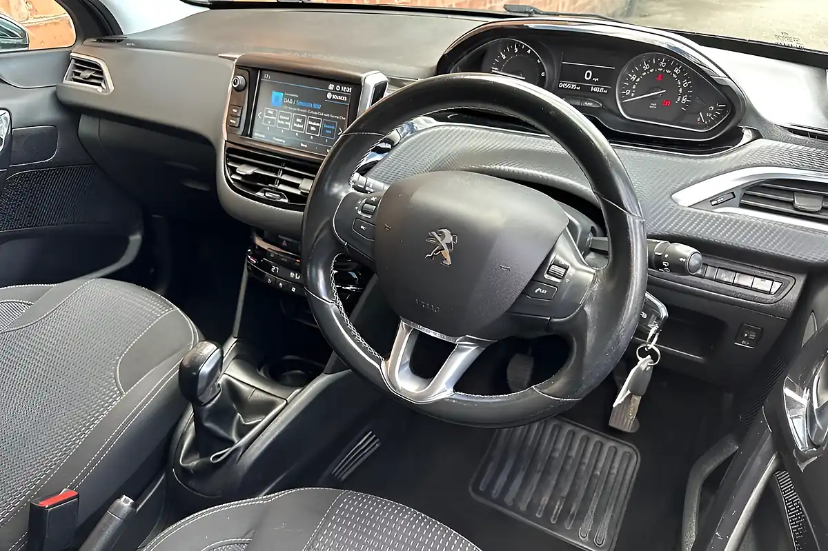 Used 2019 Peugeot 208 Tech Edition Grey - Interior and Exterior details 10