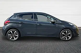 Used 2019 Peugeot 208 Tech Edition Grey - Interior and Exterior details 2