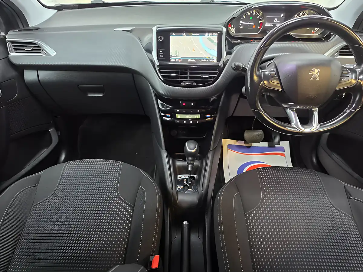Used 2019 Peugeot 208 Tech Edition Grey - Interior and Exterior details 12