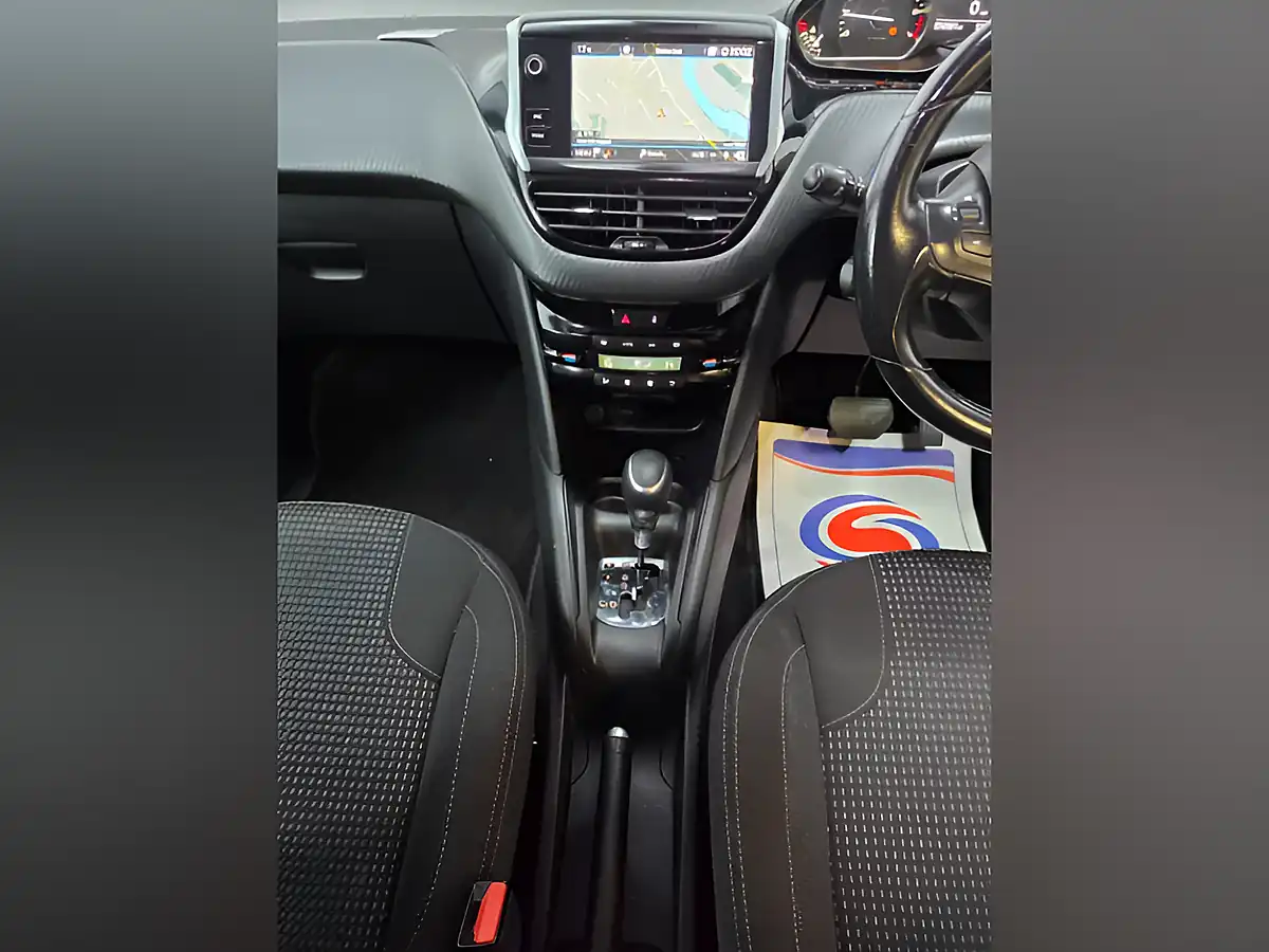 Used 2019 Peugeot 208 Tech Edition Grey - Interior and Exterior details 13