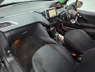 Used 2019 Peugeot 208 Tech Edition Grey - Interior and Exterior details 14