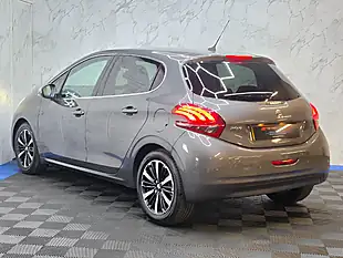 Used 2019 Peugeot 208 Tech Edition Grey - Interior and Exterior details 7
