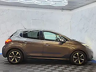 Used 2019 Peugeot 208 Tech Edition Grey - Interior and Exterior details 8