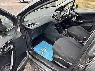 Used 2019 Peugeot 208 Tech Edition Grey - Interior and Exterior details 9