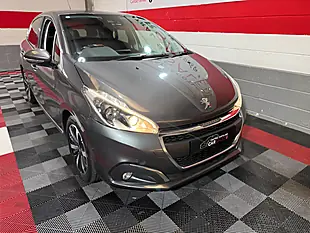 Used 2019 Peugeot 208 Tech Edition Grey - Interior and Exterior details 5