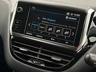 Used 2019 Peugeot 208 Tech Edition Red - Interior and Exterior details 16