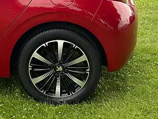 Used 2019 Peugeot 208 Tech Edition Red - Interior and Exterior details 9