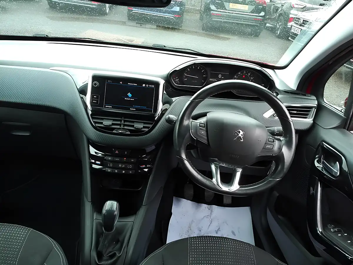 Used 2019 Peugeot 208 Tech Edition Red - Interior and Exterior details 11