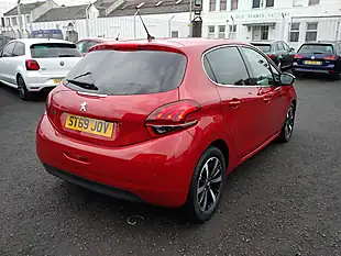 Used 2019 Peugeot 208 Tech Edition Red - Interior and Exterior details 6