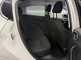 Used 2019 Peugeot 208 Tech Edition White - Interior and Exterior details 16