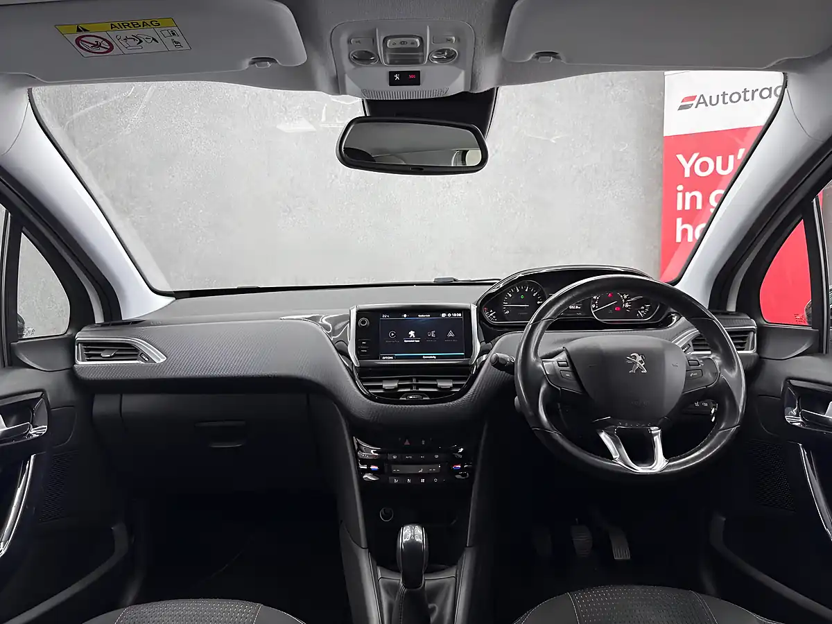 Used 2019 Peugeot 208 Tech Edition White - Interior and Exterior details 20