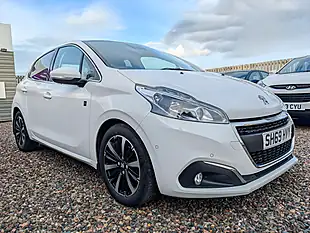 Used 2019 Peugeot 208 Tech Edition White - Interior and Exterior details 7