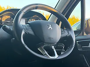 Used 2019 Peugeot 208 Tech Edition White - Interior and Exterior details 16
