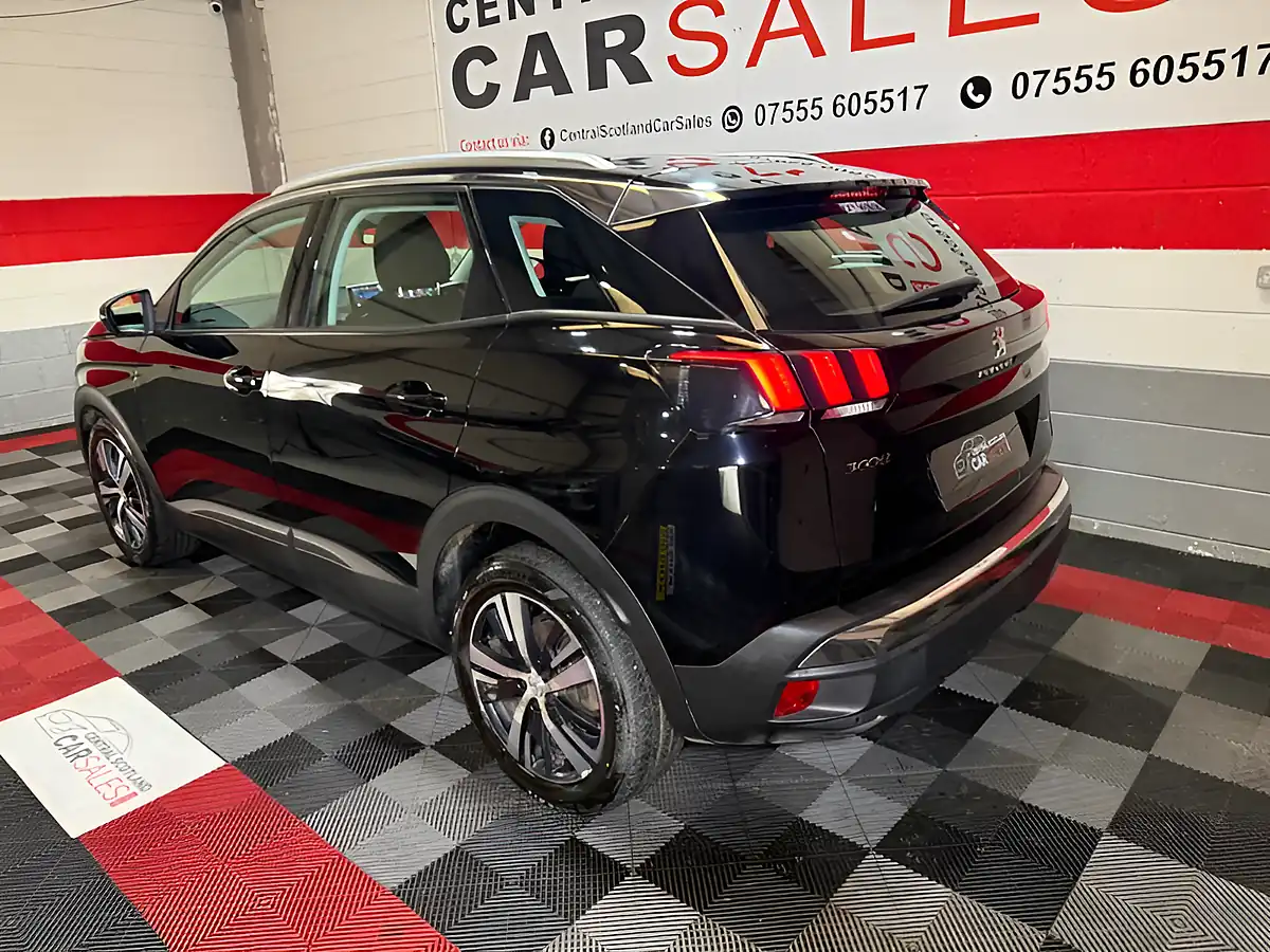 Used 2019 Peugeot 3008 Active Black - Interior and Exterior details 10