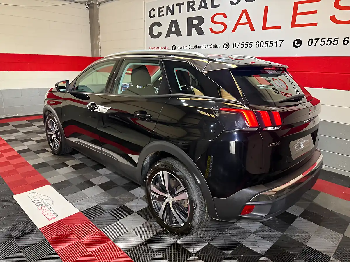 Used 2019 Peugeot 3008 Active Black - Interior and Exterior details 8