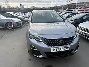 Used 2019 Peugeot 3008 Active Grey - Interior and Exterior details 12