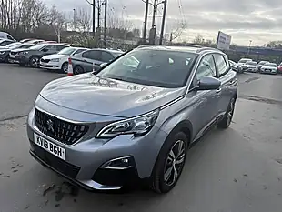 Used 2019 Peugeot 3008 Active Grey - Interior and Exterior details 15