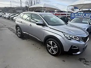 Used 2019 Peugeot 3008 Active Grey - Interior and Exterior details 9