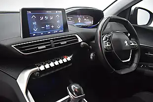 Used 2019 Peugeot 3008 Active Grey - Interior and Exterior details 18