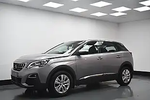 Used 2019 Peugeot 3008 Active Grey - Interior and Exterior details 5
