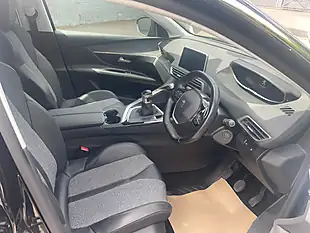 Used 2019 Peugeot 3008 Allure Black - Interior and Exterior details 10