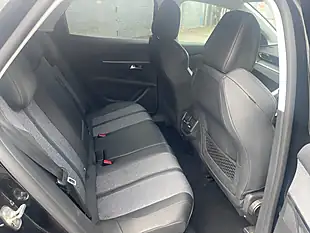 Used 2019 Peugeot 3008 Allure Black - Interior and Exterior details 11