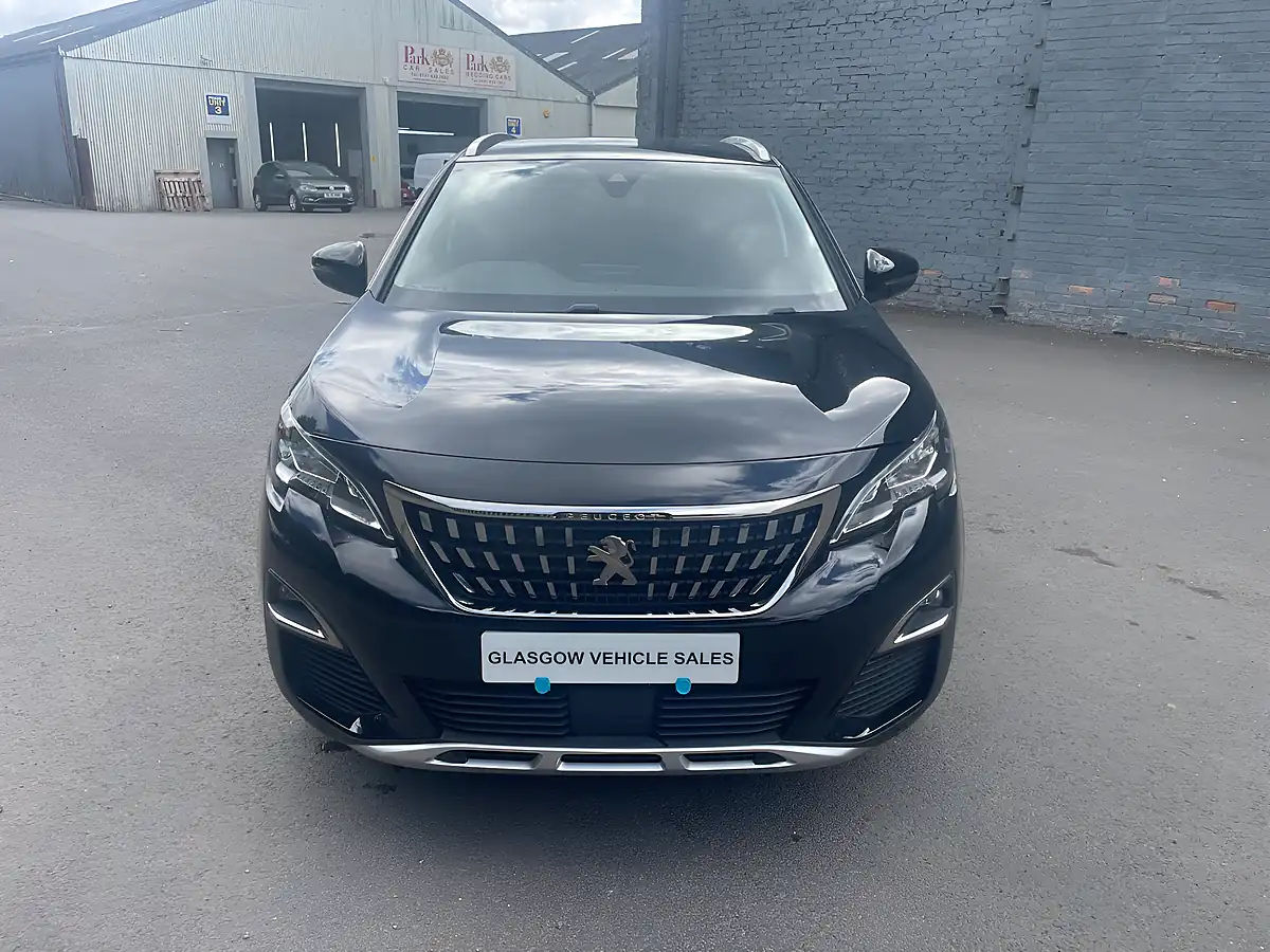 Used 2019 Peugeot 3008 Allure Black - Interior and Exterior details 2