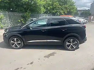 Used 2019 Peugeot 3008 Allure Black - Interior and Exterior details 6