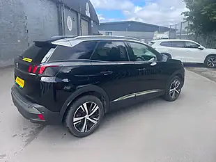 Used 2019 Peugeot 3008 Allure Black - Interior and Exterior details 7