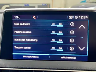 Used 2019 Peugeot 3008 Allure Black - Interior and Exterior details 18